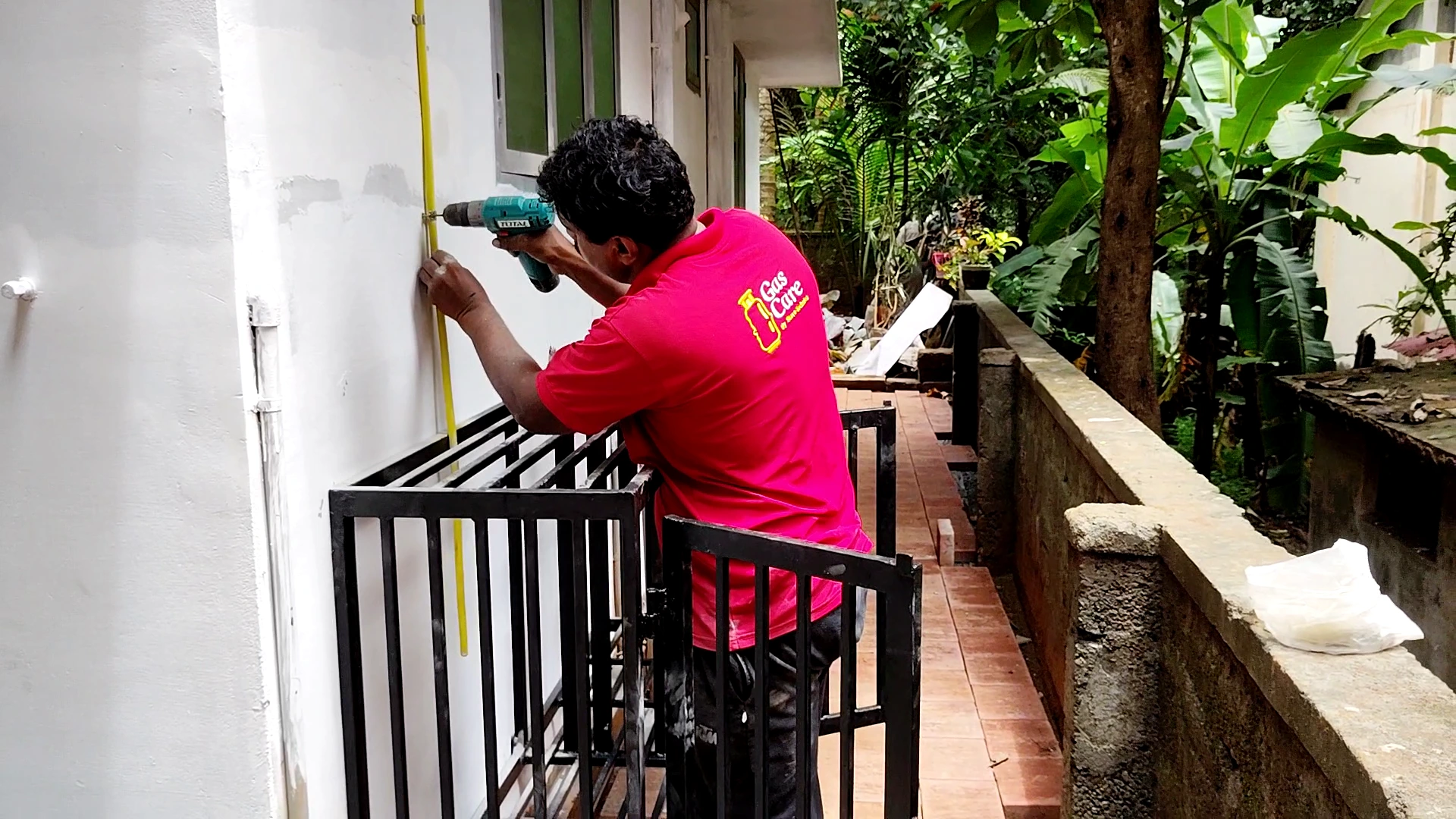 This is a photo of residential gas pipe line installation taking place in Kerala